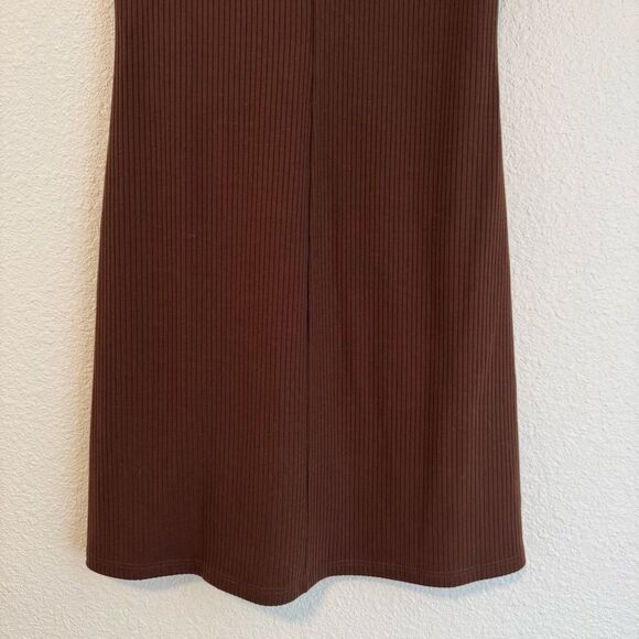 Reformation Skylar Knit Dress NWT in Cafe Brown XS - Picture 10 of 14
